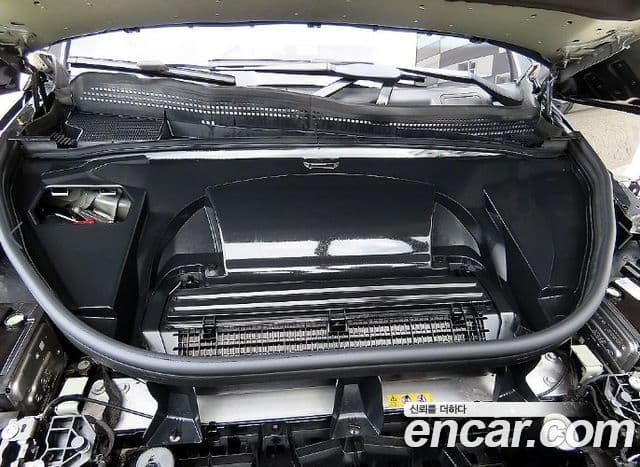 Mercedes-Benz EQS SUV 2023 — ფოტო 6/20