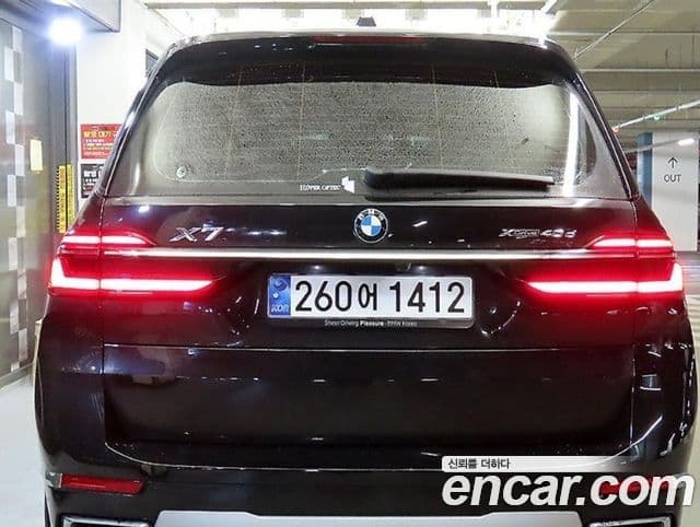 BMW X7 2024 — ფოტო 15/20