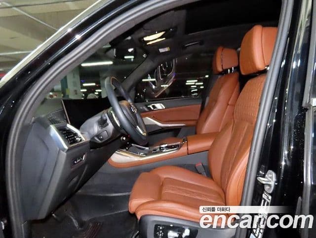 BMW X7 2024 — ფოტო 18/20