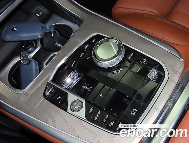 BMW X7 2024 — ფოტო 12/20