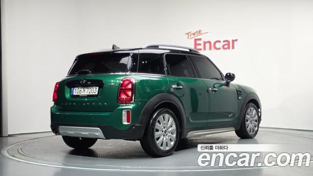 Mini Cooper D Countryman 2022 — ფოტო 7/32