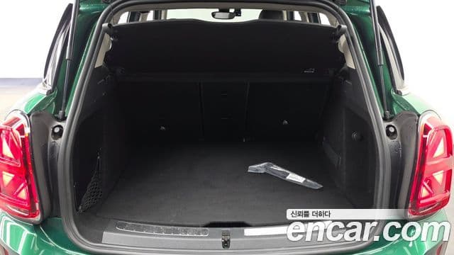 Mini Cooper D Countryman 2022 — ფოტო 4/32