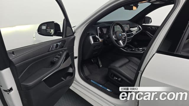 BMW X5 2025 — Photo 2/20