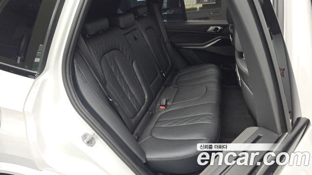 BMW X5 2025 — Photo 10/20