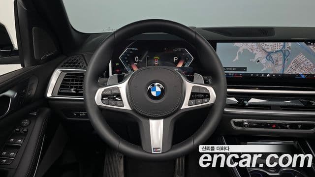 BMW X5 2025 — Photo 1/20