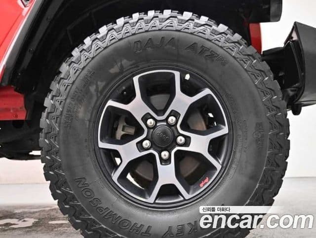Jeep Wrangler 2019 — ფოტო 20/20