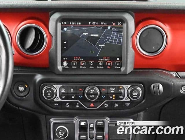 Jeep Wrangler 2019 — ფოტო 6/20