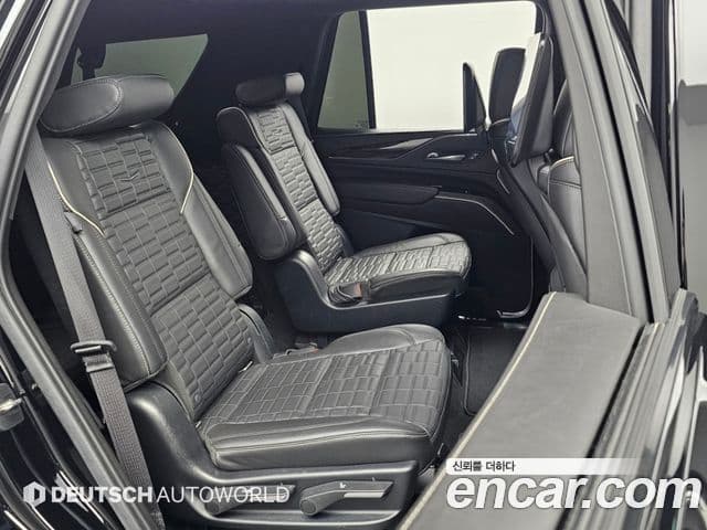 Cadillac Escalade 2021 — Photo 12/20