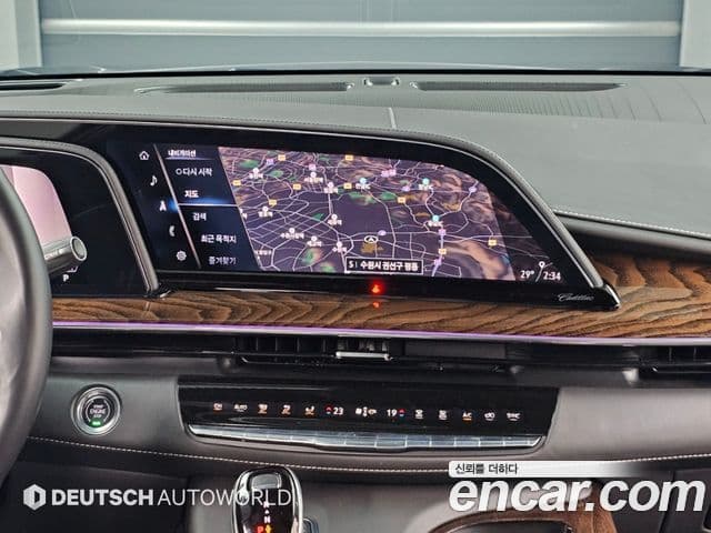 Cadillac Escalade 2021 — Photo 6/20
