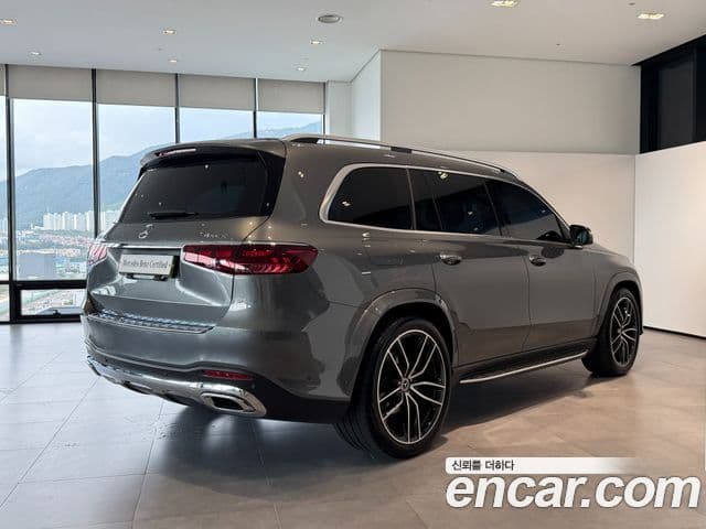 Mercedes-Benz GLS-Class 2025 — ფოტო 14/20