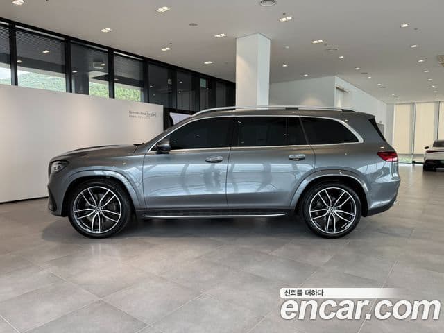 Mercedes-Benz GLS-Class 2025 — ფოტო 16/20