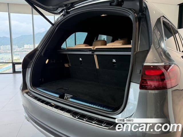 Mercedes-Benz GLS-Class 2025 — ფოტო 13/20