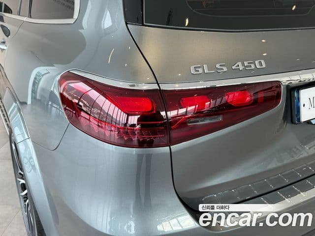 Mercedes-Benz GLS-Class 2025 — ფოტო 15/20