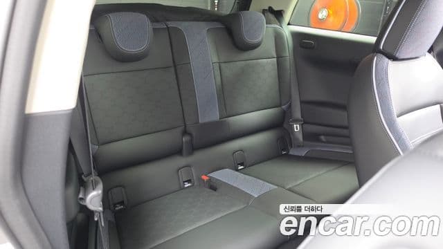 Mini Cooper Electric 2024 — Şəkil 17/30