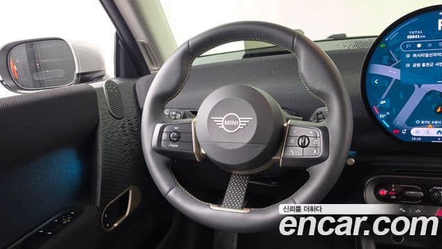 Mini Cooper Electric 2024 — Şəkil 29/30