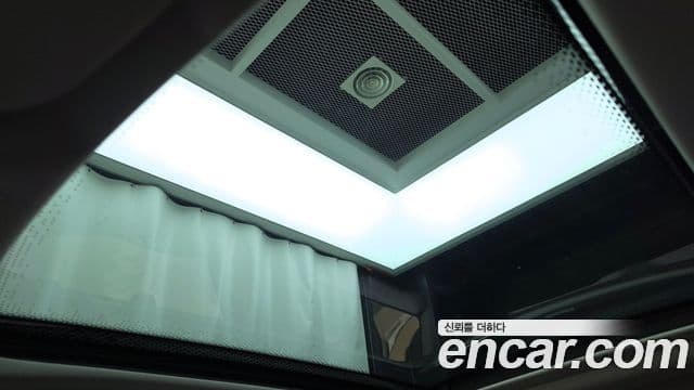 Mini Cooper Electric 2024 — Şəkil 30/30