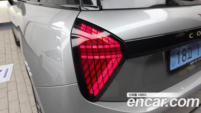 Mini Cooper Electric 2024 — Şəkil 27/30