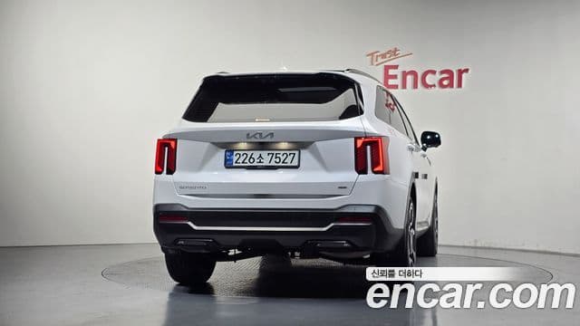 Kia Sorento 2024 — Şəkil 24/35