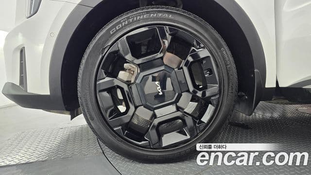 Kia Sorento 2024 — Şəkil 21/35
