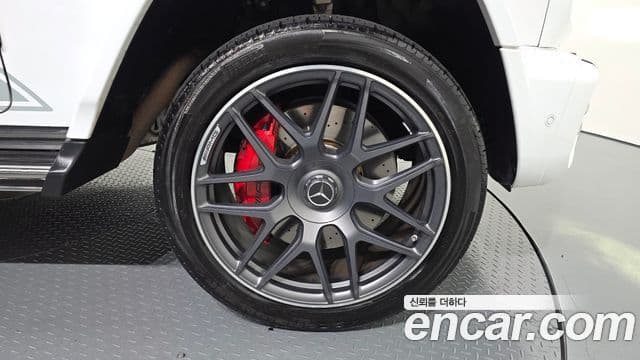 Mercedes-Benz G-Class 2022 — ფოტო 22/32