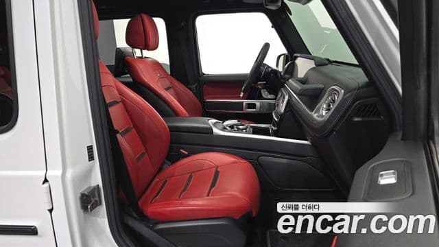 Mercedes-Benz G-Class 2022 — ფოტო 26/32