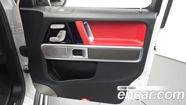 Mercedes-Benz G-Class 2022 — ფოტო 14/32