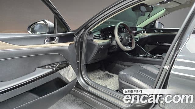 Kia K5 2021 — Photo 14/30
