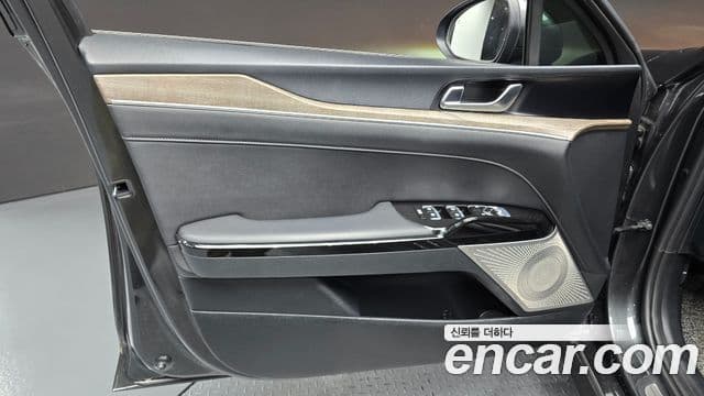 Kia K5 2021 — Photo 25/30