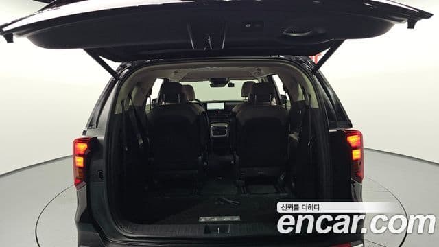 Kia Carnival 2024 — Фото 20/20