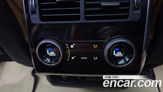 Land Rover Range Rover Sport 2019 — Фото 13/20