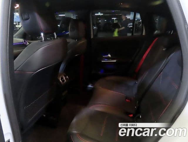 Mercedes-Benz GLA-Class 2021 — ფოტო 5/20