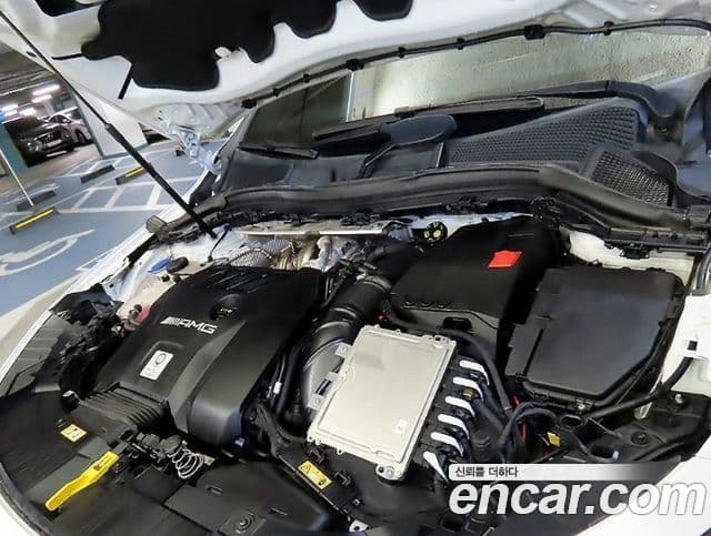Mercedes-Benz GLA-Class 2021 — ფოტო 6/20