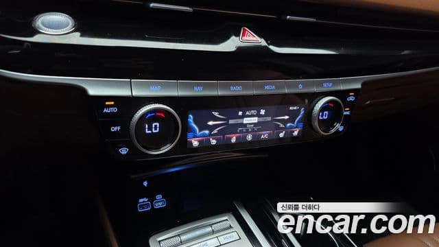 Genesis G80 2022 — Şəkil 14/20