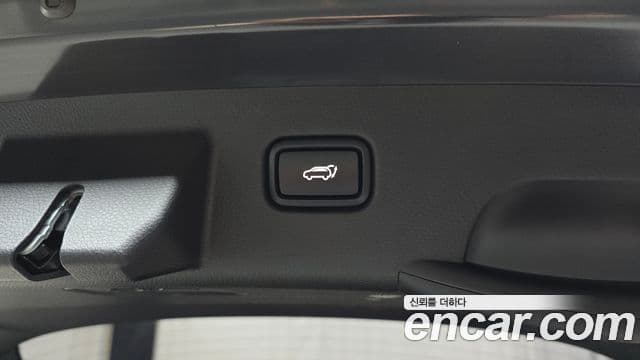 Kia Seltos 2023 — ფოტო 6/35