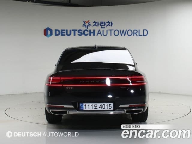 Genesis G90 2023 — Photo 4/20