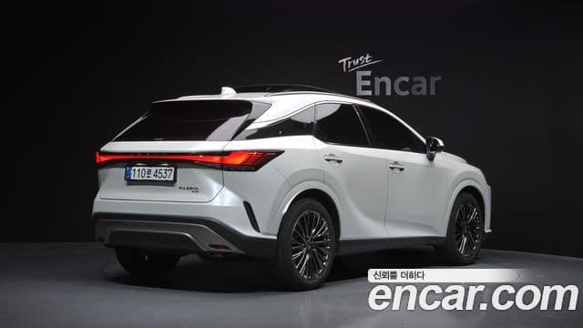 Lexus RX350h 2025 — Şəkil 7/31