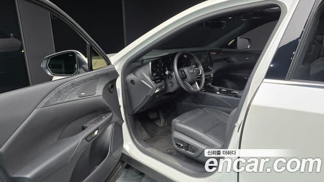 Lexus RX350h 2025 — Şəkil 6/31
