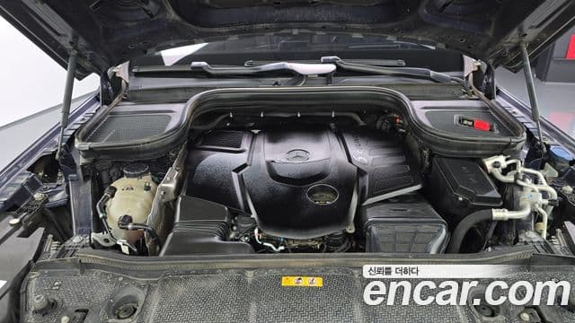 Mercedes-Benz GLS-Class 2022 — ფოტო 21/39