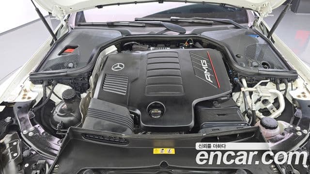 Mercedes-Benz AMG GT 2022 — Şəkil 27/36