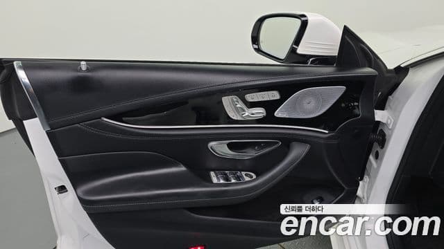 Mercedes-Benz AMG GT 2022 — Şəkil 26/36