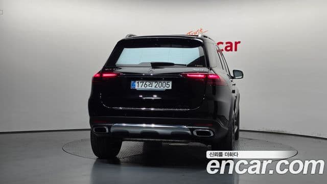 Mercedes-Benz GLE-Class 2025 — Photo 16/37