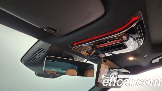Mercedes-Benz E-Class 2025 — Photo 30/35