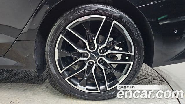 Kia K5 2021 — Photo 26/33