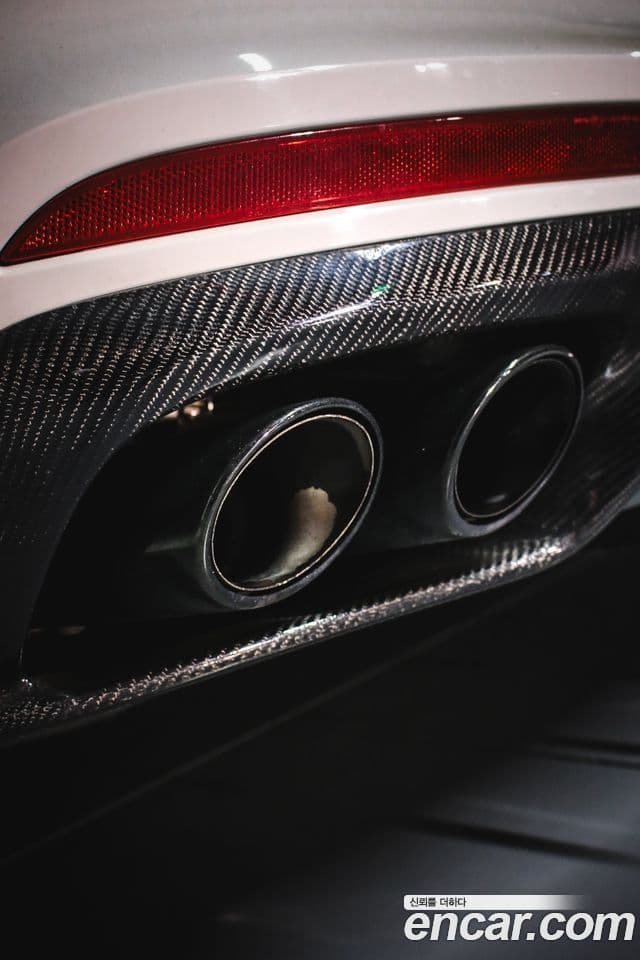 Porsche Panamera 2019 — Photo 5/14