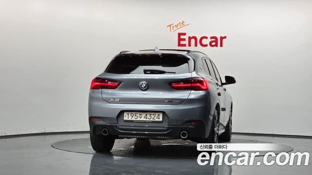 BMW X2 2023 — ფოტო 31/34