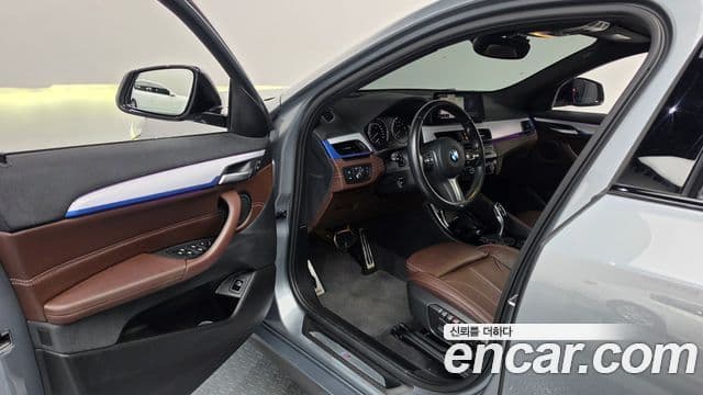 BMW X2 2023 — ფოტო 22/34