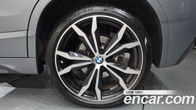 BMW X2 2023 — ფოტო 7/34