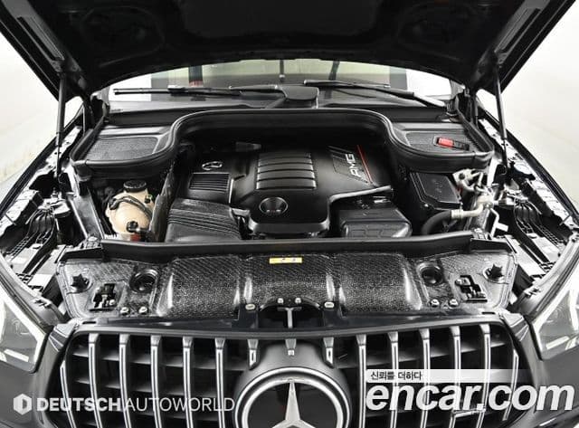 Mercedes-Benz GLE-Class 2022 — ფოტო 15/20