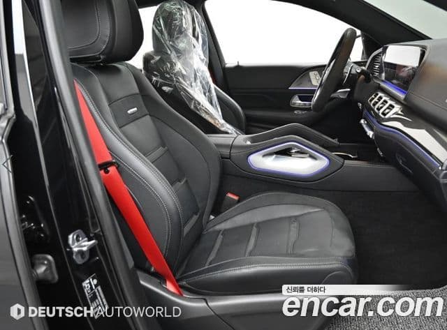 Mercedes-Benz GLE-Class 2022 — ფოტო 8/20