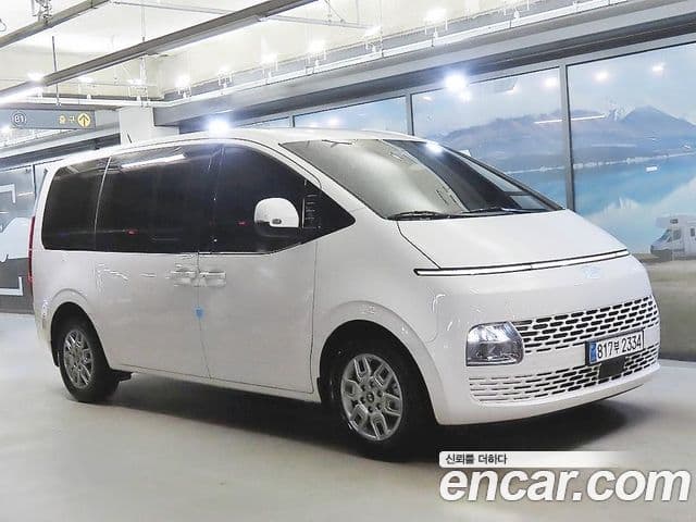Hyundai Staria 2024 — Фото 9/20